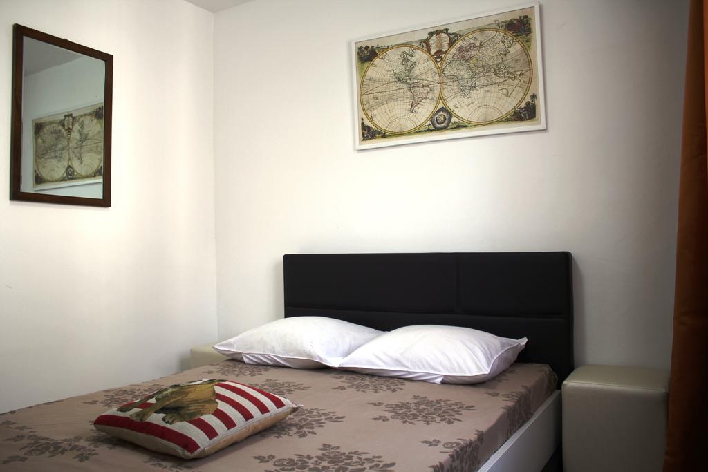 Premium Family Apartment, Floreasca Area Bukares Bagian luar foto